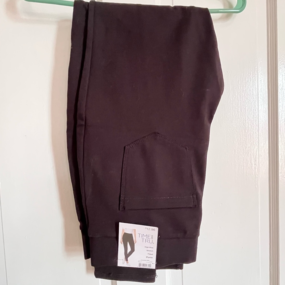 Time & Tru black legging pants. NWT. Soft, stretchy.